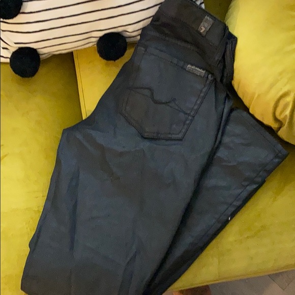 Jeans - Picture 2 of 3